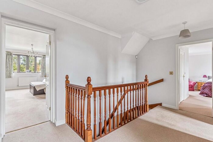 5 Bedroom Detached House For Sale In Whiteman Close, Langford, Biggleswade, SG18