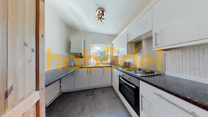 2 Bedroom Flat To Rent In Angerton Gardens, Fenham, Newcastle Upon Tyne, NE5