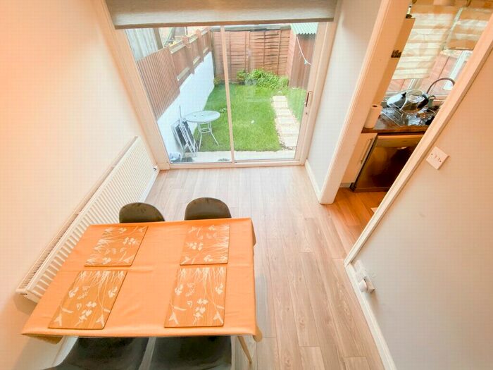 1 Bedroom Flat To Rent In Penfold Road, Edmonton, N9