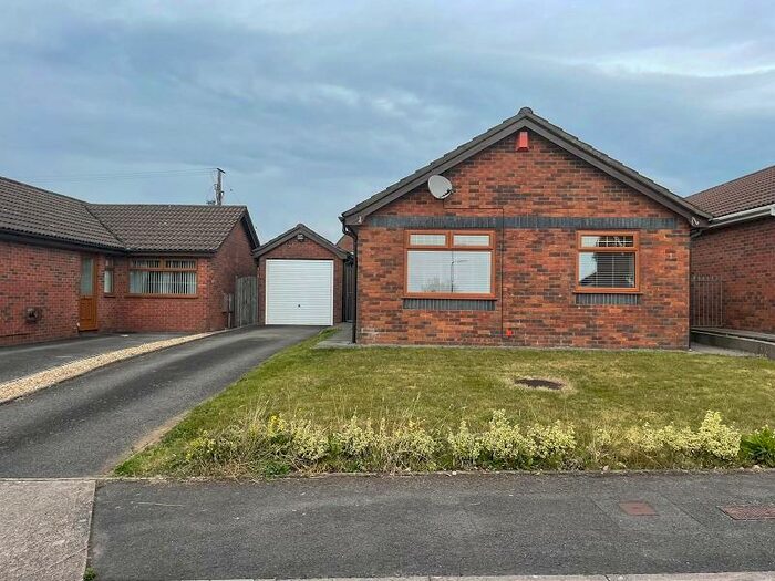3 Bedroom Detached Bungalow To Rent In Crymlyn Parc, Neath, Neath Port Talbot., SA10