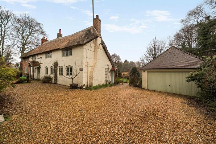 4 Bedroom Detached House For Sale In New Mill, Pewsey, SN9