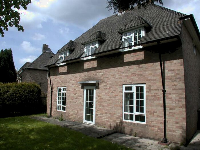 3 Bedroom Detached House To Rent In Ringwood, Hampshire, BH24