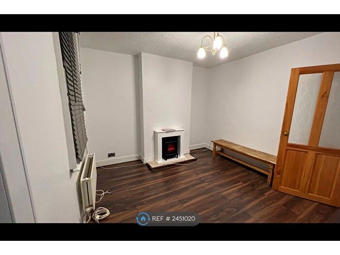 3 Bedroom Terraced House To Rent In Richard Street, Rochester, ME1