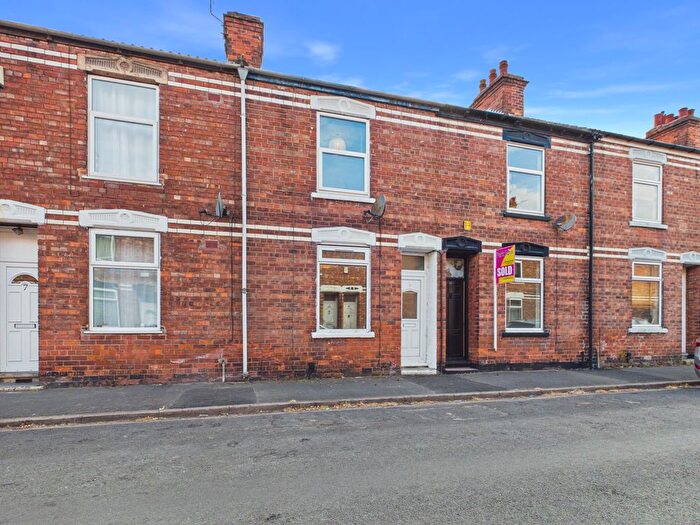 3 Bedroom Terraced House For Sale In Buller Street, Selby, YO8
