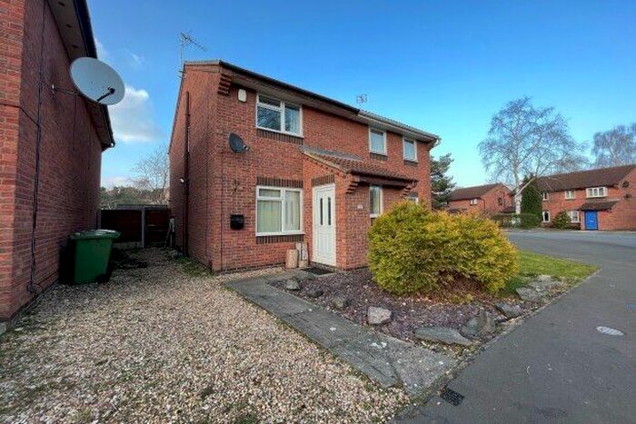 2 Bedroom Property To Rent In Wigsley Close, Lincoln, LN6