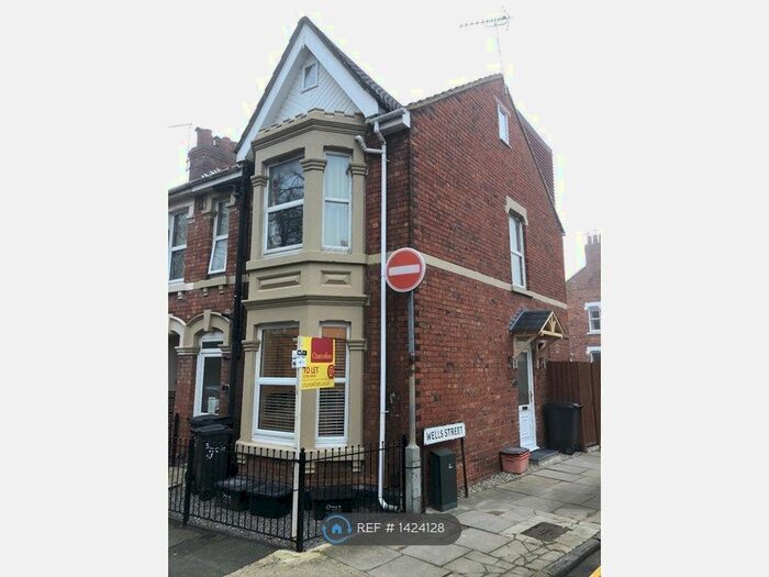 1 Bedroom Flat To Rent In Euclid Street, Swindon, SN1