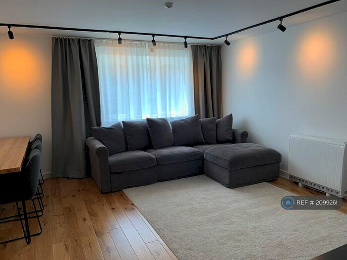 1 Bedroom Flat To Rent In Telegraph Place, London, E14