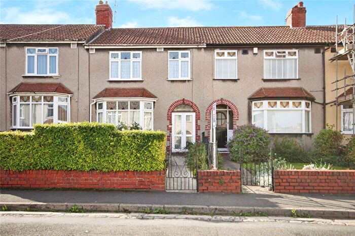 3 Bedroom Terraced House For Sale In Chewton Close, Bristol, BS16