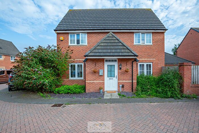 3 Bedroom Detached House For Sale In Beckwith Grove, Thurcroft, Rotherham, S66