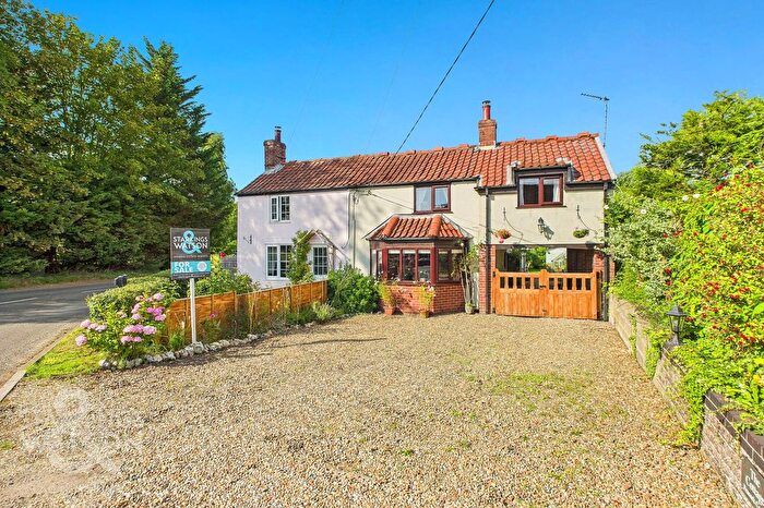 3 Bedroom Semi-Detached House For Sale In Peacock Corner, Moulton St. Mary, Norwich, NR13