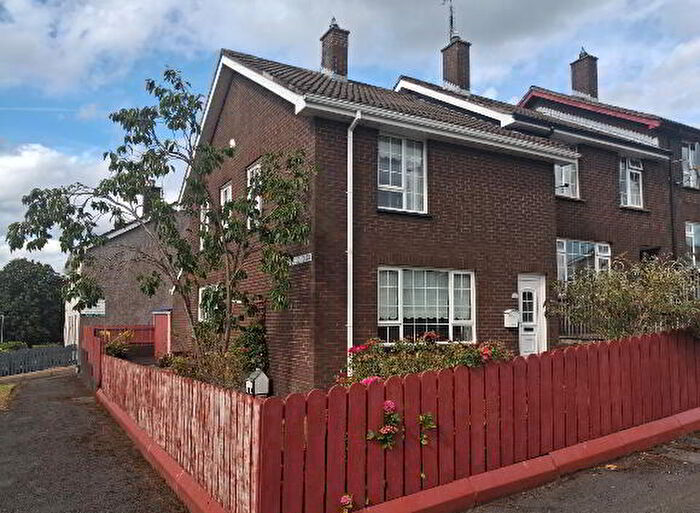 4 Bedroom End Of Terrace House For Sale In Carrowshee Park, Lisnaskea, BT92