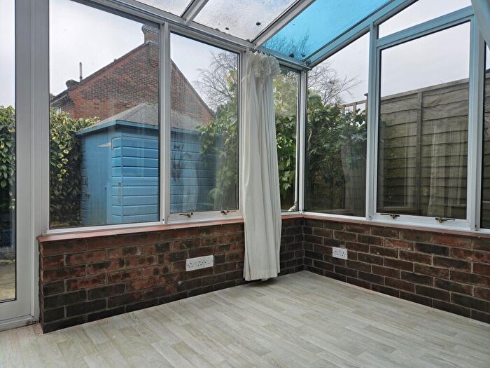 2 Bedroom End Of Terrace House To Rent In Barton Hill, Shaftesbury, Dorset, SP7