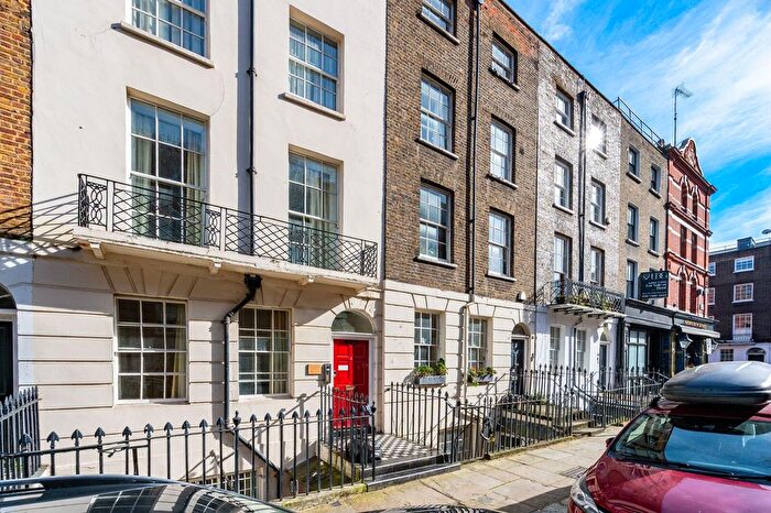Studio To Rent In Sandwich Street, Bloomsbury, London, WC1H