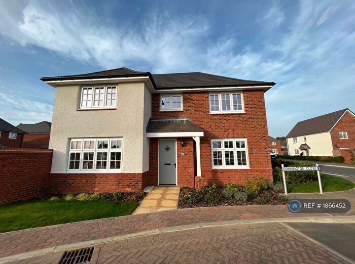 4 Bedroom Detached House To Rent In Donnington Close, Northampton, NN3