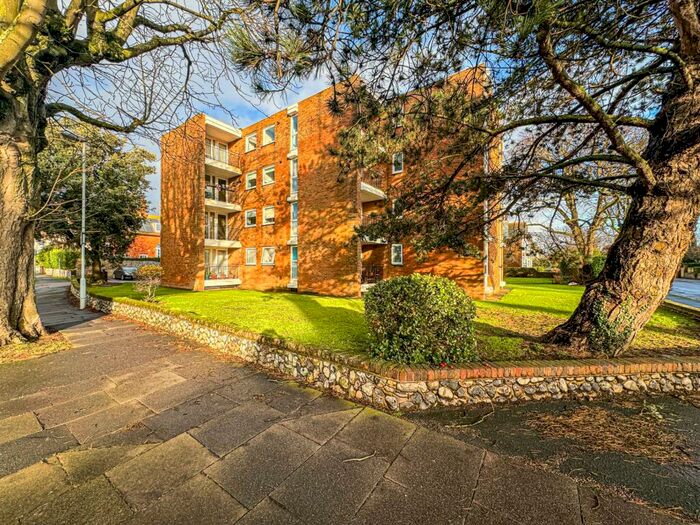 1 Bedroom Flat To Rent In Church Walk, Worthing, BN11