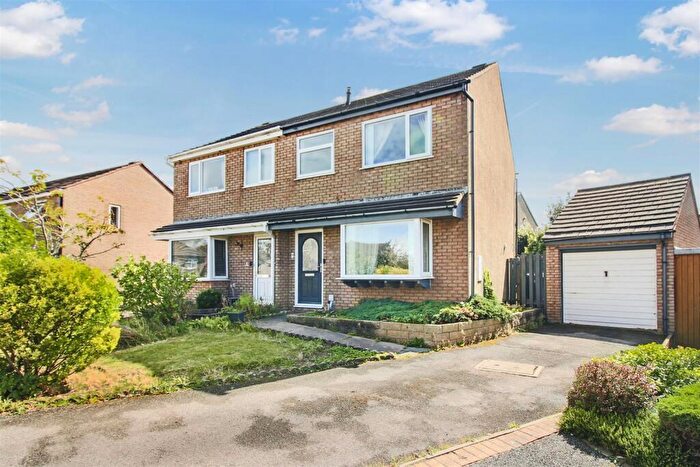 3 Bedroom Semi-Detached House For Sale In Kingsmuir Close, Heysham, Morecambe, LA3