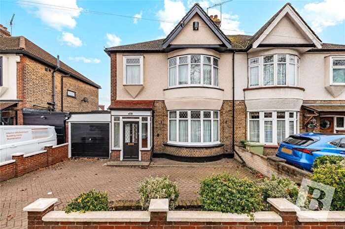 3 Bedroom Semi Detached House For Sale In Upper Brentwood Road, Romford, RM2