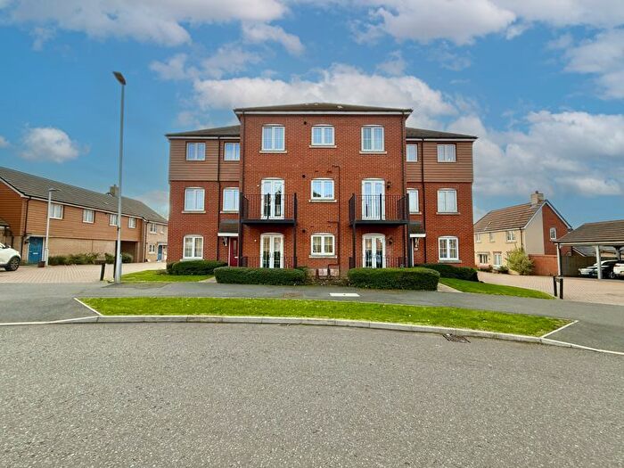 1 Bedroom Flat For Sale In Moneta Rise, Leighton Buzzard, LU7