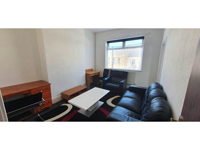 1 Bedroom Flat To Rent In Salisbury Road (Flat ), Cathays, A1