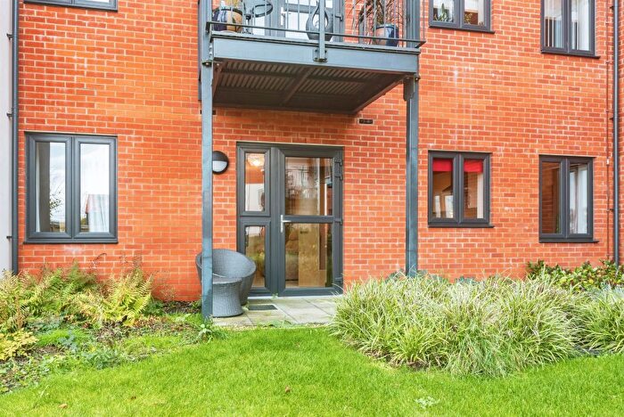 1 Bedroom Flat For Sale In Shortwood Copse Lane, Basingstoke, RG23