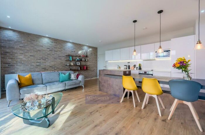 2 Bedroom Apartment To Rent In Cabanel Place, SE11