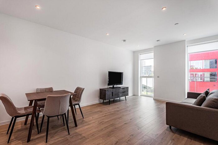 2 Bedroom Flat For Sale In Corsican Square, Bromley-by-Bow, E3