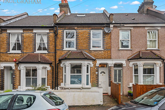 3 Bedroom Terraced House For Sale In Tharp Road, Wallington, SM6