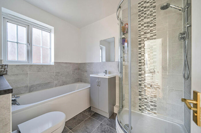 4 Bedroom Detached House For Sale In Sonora Way, Sittingbourne, Kent, ME10