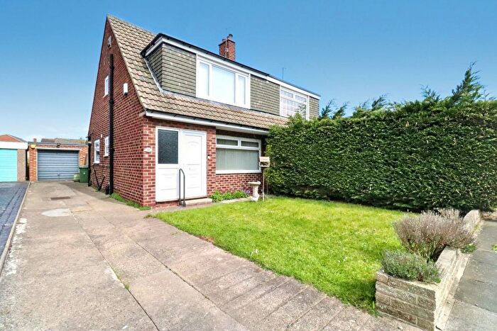 3 Bedroom Semi-Detached House For Sale In Dunedin Avenue, Hartburn, Stockton-On-Tees, TS18