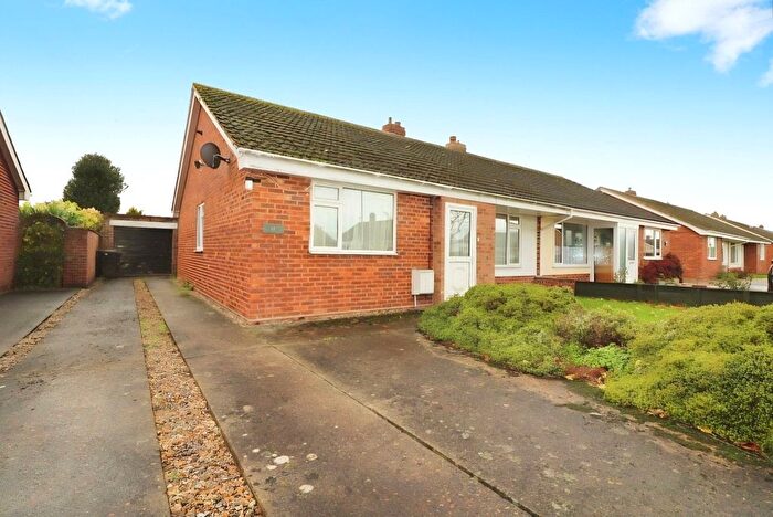 3 Bedroom Bungalow For Sale In Sheffield Road, Wymondham, Norfolk, NR18