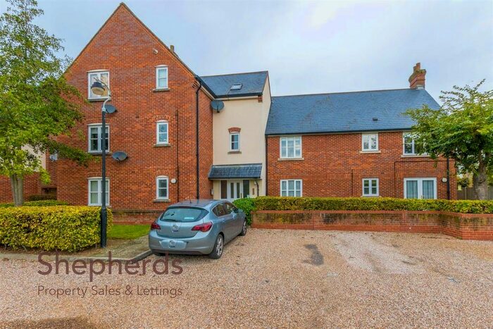 2 Bedroom Flat To Rent In Springwell Court, Hoddesdon Road, Stanstead Abbotts, SG12