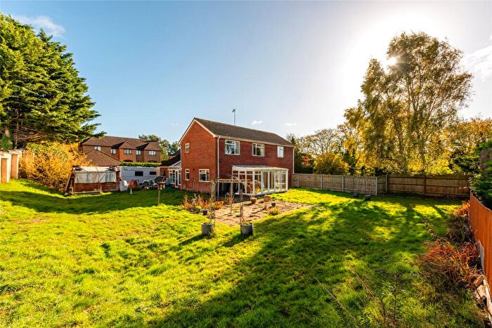 4 Bedroom Detached House For Sale In Anchor Drive, Kingsthorpe, Northampton, Northamptonshire, NN2