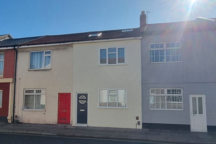 4 Bedroom Terraced House To Rent In Highland Road, Southsea, PO4