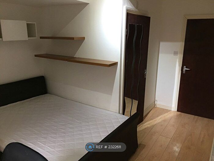 Studio To Rent In Prior Deram Walk, Coventry, CV4