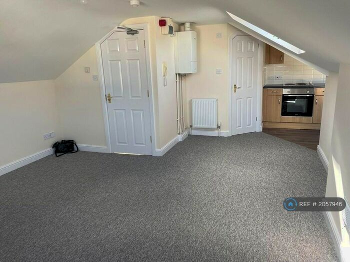 Studio To Rent In Aberdeen Road, Bristol, BS6