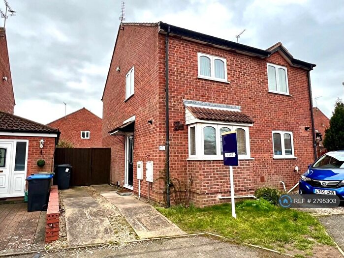 2 Bedroom Semi Detached House To Rent In Woburn Close, Leamington Spa, CV31