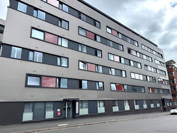 1 Bedroom Flat To Rent In Honduras Wharf, Summer Lane, Birmingham, B19