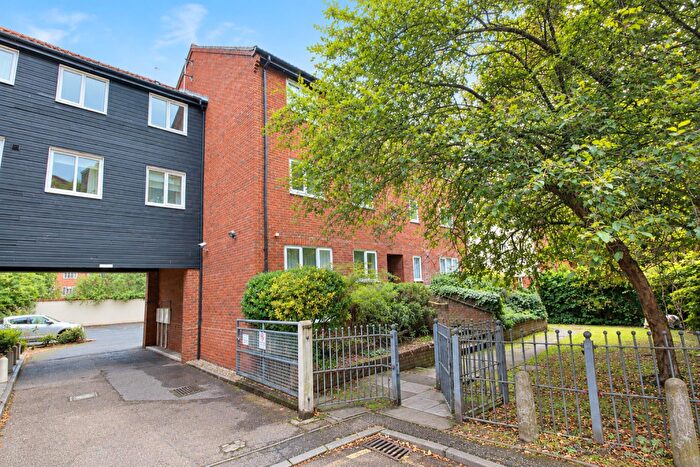 2 Bedroom Apartment For Sale In St. Faiths Lane, Norwich, NR1