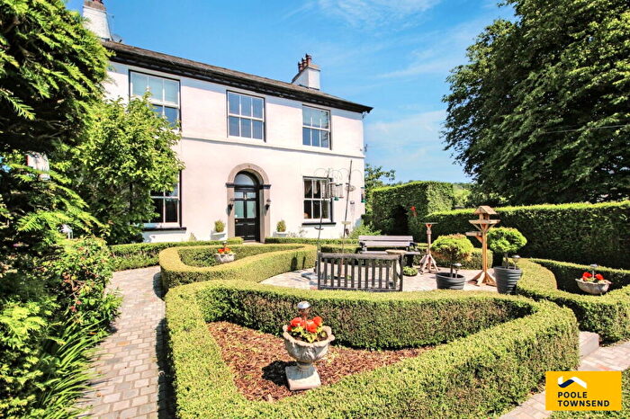6 Bedroom Detached House For Sale In The Hill & Topiary Cottage, Ings, Kendal, LA8