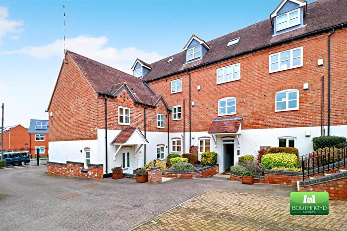 2 Bedroom Apartment To Rent In Malthouse Court, Albert Street, Warwick, CV34