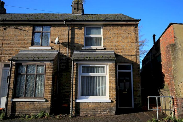 1 Bedroom End Of Terrace House To Rent In Station Road, Borough Green, Kent TN15