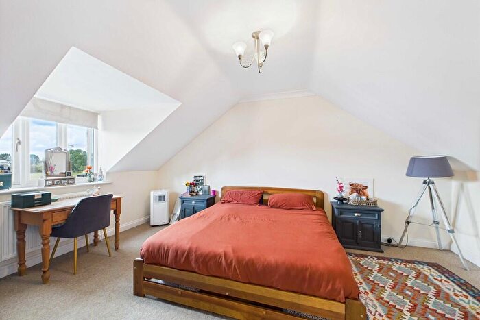 2 Bedroom Barn Conversion For Sale In Church Farm Way, Lakenheath, IP27