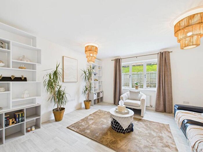 2 Bedroom End Terrace House For Sale In Rowett South Avenue, Aberdeen, AB21