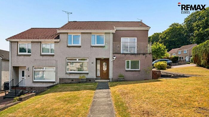 4 Bedroom Semi Detached House For Sale In Balmoral Drive, Kirkcaldy, KY2