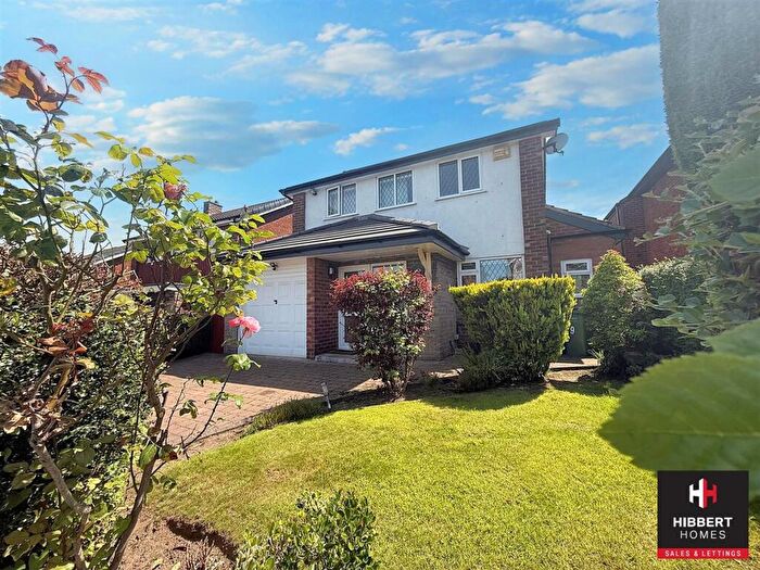 4 Bedroom Detached House For Sale In Langdale Road, Bramhall, SK7