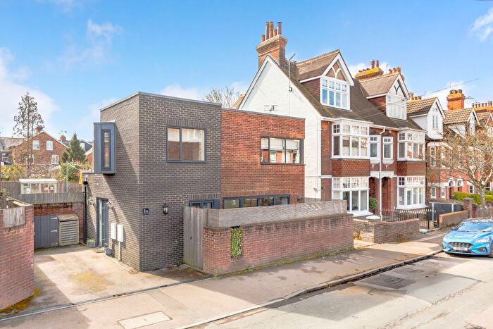 3 Bedroom Detached House For Sale In Atwell House, Southfield Road, Tunbridge Wells, TN4