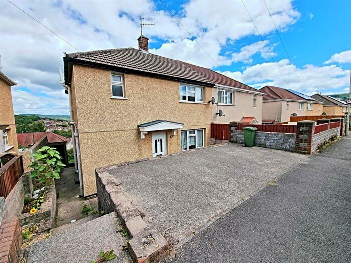 3 Bedroom Semi-Detached House To Rent In Porcher Avenue, Glyncoch, Pontypridd, CF37