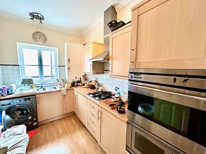 2 Bedroom Apartment To Rent In Kings Buildings, Chester, CH1