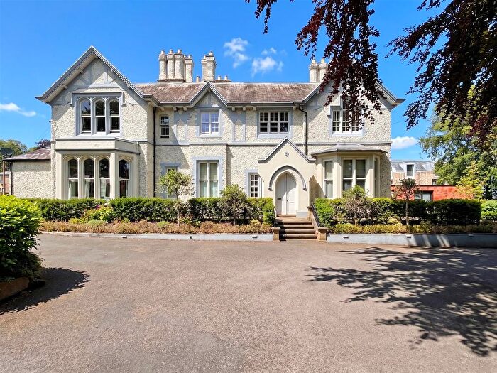 2 Bedroom Flat For Sale In Albert Square, Bowdon, Altrincham, WA14