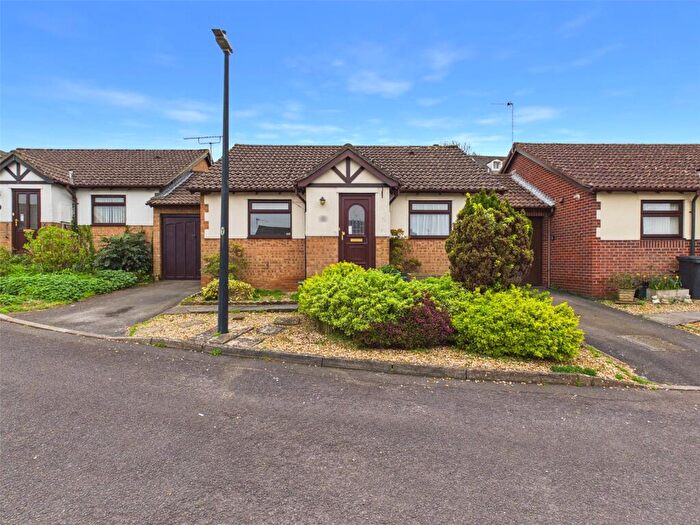 2 Bedroom Bungalow For Sale In Hamwood Close, Weston-super-Mare, North Somerset, BS24
